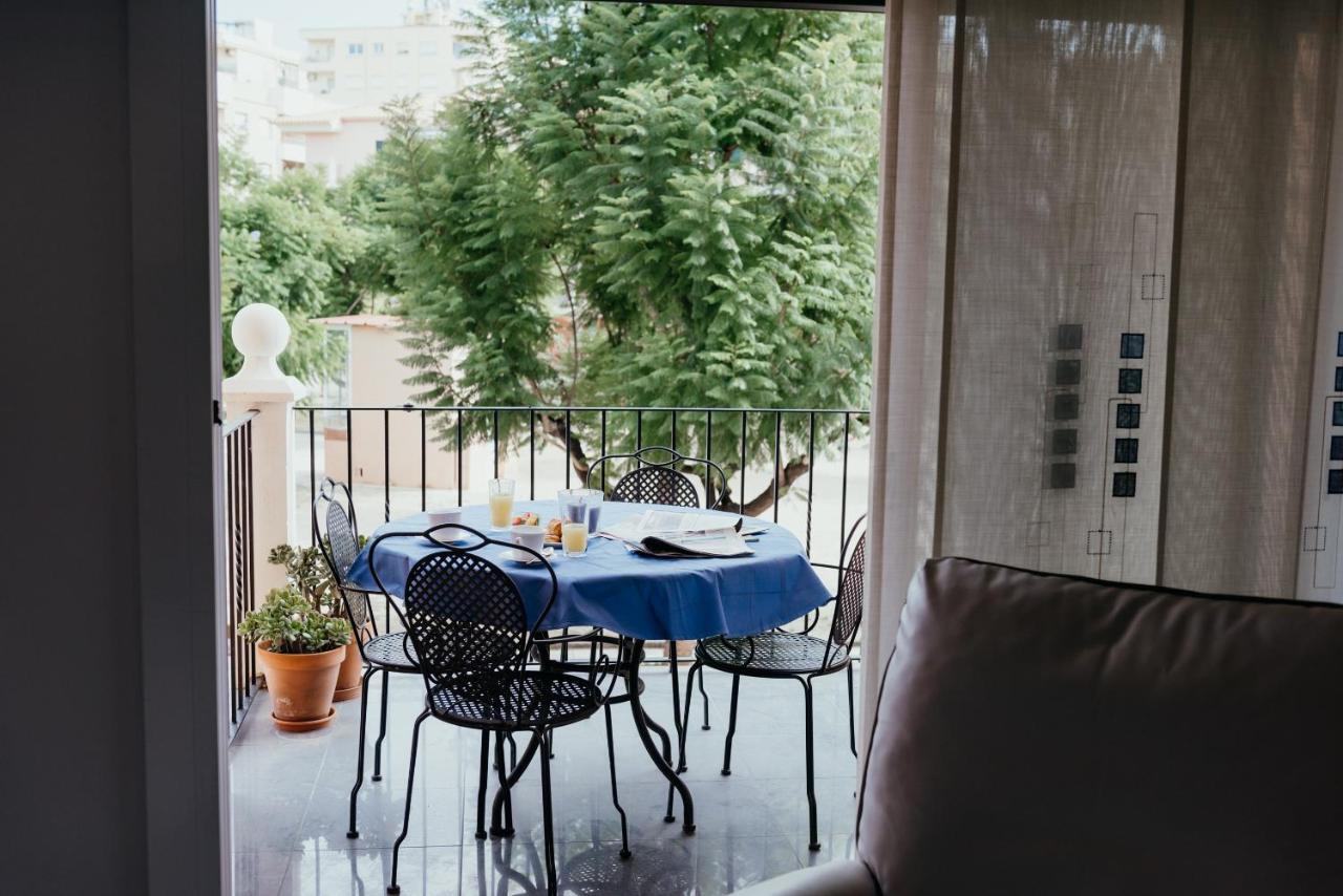Hauzify I Apartament Marina Torredembarra Esterno foto